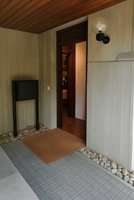 Gemütliche 90 m²-Wohnung in Esslingen-Serach mit Veranda, Fußbodenheizung und Blick ins Grüne
