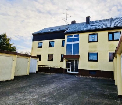 4-Zimmer-Wohnung mit Terrasse und Garage