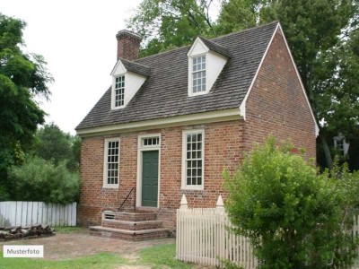 Provisionsfrei Einfamilienhaus in 64297 Darmstadt, Stockhausenweg