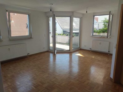 Geschmackvolle 2-Zimmer-Erdgeschosswohnung mit gehobener Innenausstattung mit Balkon in Sachsenheim