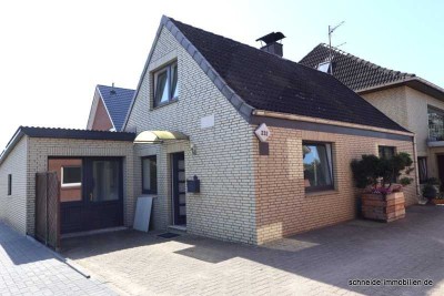 Attraktive 3-Zimmer-Wohnung über 2 Ebenen mit eigenem Eingang und Terrasse in ruhiger Lage