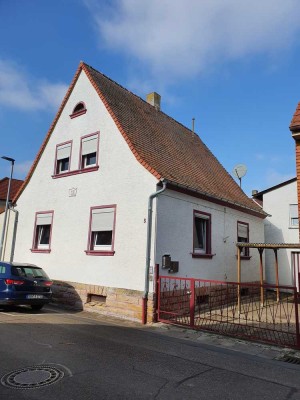 Preiswertes 6-Zimmer-Vorderhaus in Albsheim Obrigheim (Pfalz)