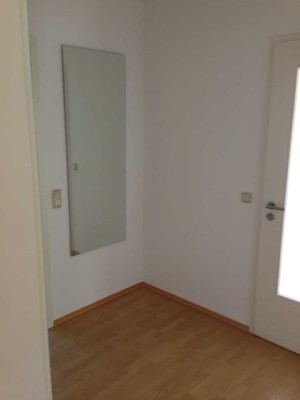 2-Zimmer-Wohnung mit gr. Wohnküche und Tageslichtbad mit gr. Balkon und Einbauküche in Saarlouis