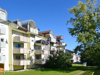 Ab 01.09.2025 - Gepflegte 2-Zimmer-Wohnung mit Balkon, Einbauküche und TG-Stellplatz in Pfullendorf