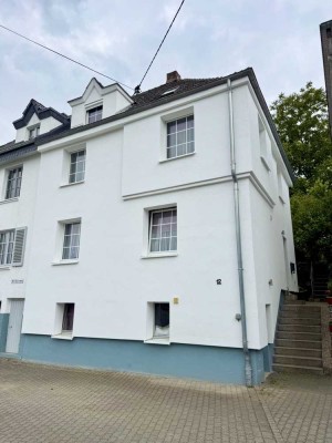 Familienfreundliches Einfamilienhaus mit sonnigem Garten in Rengsdorf