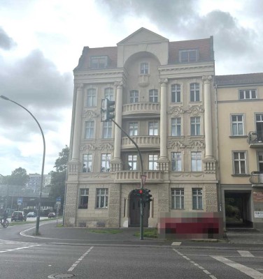Charmante, möblierte Dachgeschosswohnung mit Dachterrasse in Potsdam-Babelsberg