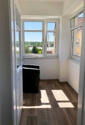 ***5-Raum-Familienwohnung mit Loggia, ruhige Wohnlage**