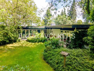 Großzügiger Bungalow mit parkähnlichem Grundstück in ruhiger Lage