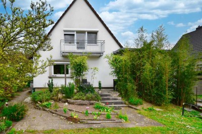 Ihr Traumhaus mit großem Gartenparadies in Zeppelinheim!