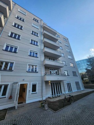 Erstklassige City-West-Lage/Erstbezug/Hochwertiges Penthouse/EBK, Aufdachterrasse mit Panoramblick