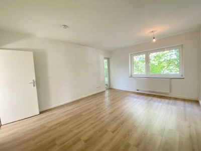 **Diese frisch renovierte Wohnung sucht SIE !!**