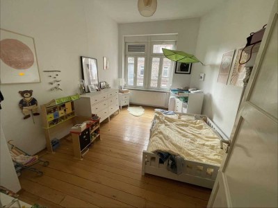 4-Zimmer Wohnung im 2. OG in Karlsruhe Oststadt