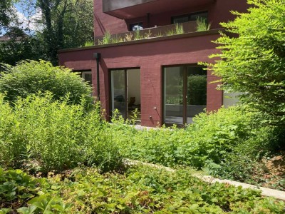 3 Zimmer-Wohnung mit Terrasse und Garten