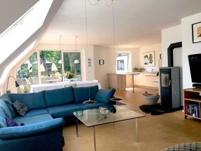 Westliche Höhe, Exklusive, 3,5-Zimmer-Loftwohnung mit Balkon und Panoramablick