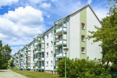 Helle und grün gelegene 3-Raumwohnung mit Balkon