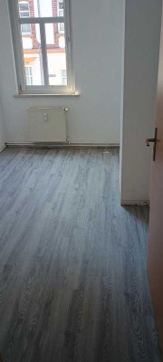 Frisch renovierte 3 ZKB Wohnung in Jena-West ab sofort zu vermieten !