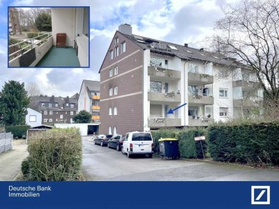 EINZIEHEN UND GUT - modernisierte 3-Zi.-Wohnung mit Balkon u. Stellplatz