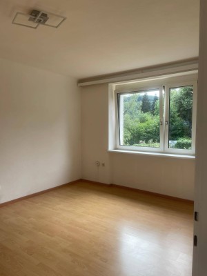 Wohnung mit Grünblick / bereits vermietet