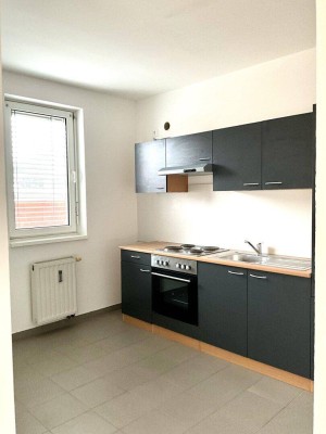 KOFFER PACKEN UND EINZIEHEN! SCHMUCKE KLEINWOHNUNG IN ZENTRALER LAGE VON SPITTAL!