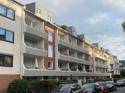 Modernisierte Zweizimmerwohnung in Kessenich sucht nette(n) Mieter(in).....