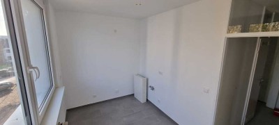 Schicke Erdgeschosswohnung mit Balkon in Düsseldorf Eller sucht neuen Mieter.