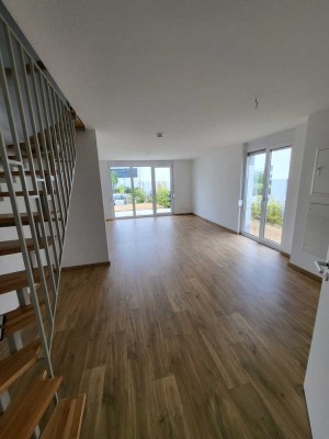 Endlich Platz! Großzügige DHH mit Garten in Erlensee