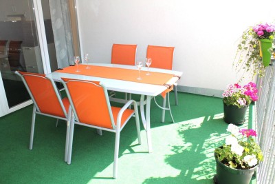 SONNIGE 3 ZIMMER NEUBAU-Wohnung, 99m2 NFL, 13m2 LOGGIA, U4-, U6- und SCHÖNBRUNN Nähe
