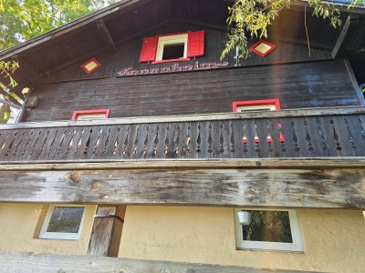 Idyllisches kleines Häuschen in Aussichtslage zu vermieten