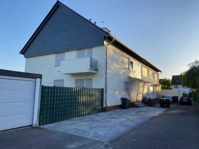 Exklusive 2-Zimmer-Wohnung mit Balkon in Hochheim-Weststadt
