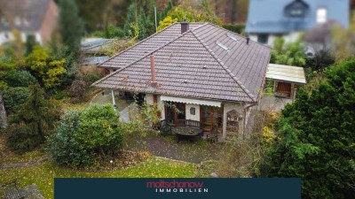 Charmanter Bungalow auf großzügigem Grundstück mit Ausbauoption