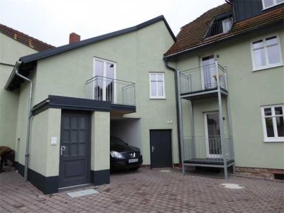 Single Wohnung - ruhig gelegen mit Balkon und Stellplatz