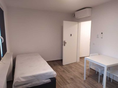 1-Zimmer Apartment in Köln Ostheim mit eigenem Bad und WG-Küche