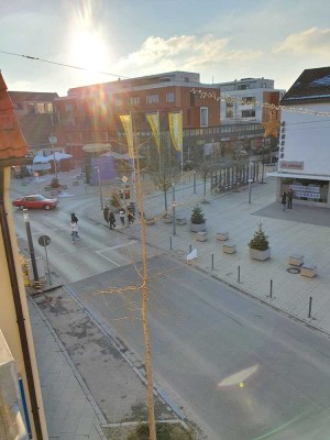 Stilvolle, gepflegte 2,5-Zimmer-Wohnung mit Balkon und Einbauküche in Echterdingen