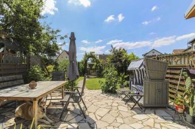 Charmantes Reihenmittelhaus mit Garten und Garage in ruhiger Wohnlage