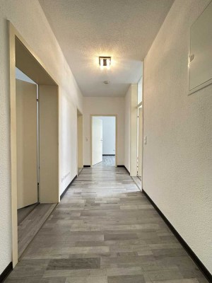 Sehr Zentral - ruhig - gepflegt - 3 Zimmer + 1 extra Zimmer
vermietung_becer@yahoo.com