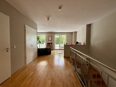 Exklusive 6-Zimmer-Wohnung mit großer Terrasse in den Nymphenburger Höfen!