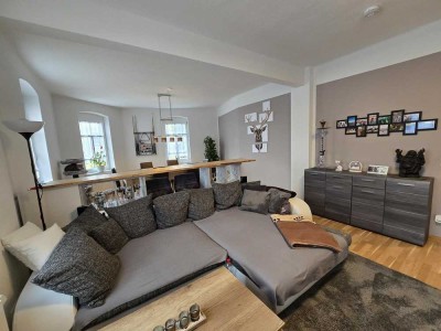 großzügig, helle 3-Zimmerwohnung in gepflegter Wohnanlage mit Balkon zu verkaufen