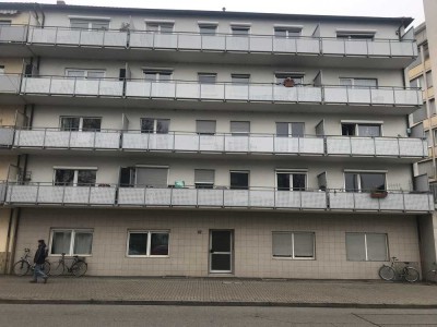 Helle 3-Zimmer Wohnung mit Balkon in Heidelberg-Bergheim