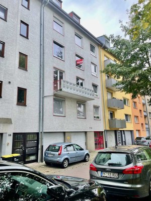 Ansprechende 4-Zimmer-Wohnung mit 2 Balkon nähe städt. Klinikum