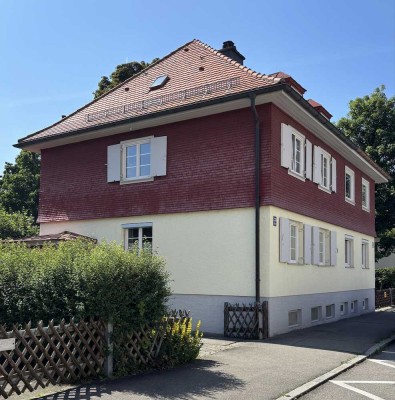 Charmante DHH im Stil der 30er-Jahre