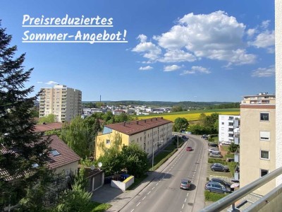 Herrlicher Weitblick … sehr gepflegte 3 Zi.-Balkon-Wohnung mit Garage !