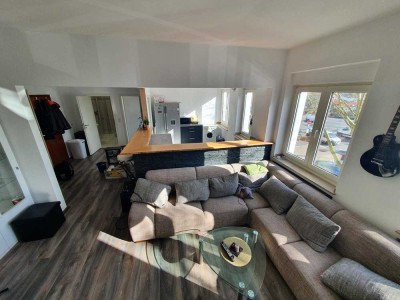 schöne 2-Zimmer Wohnung direkt am Solinger Bahnhof