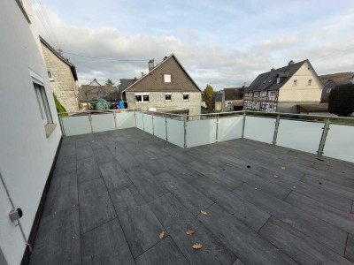 Helle 3-Zimmer Erdgeschosswohnung mit Balkon in Burbach