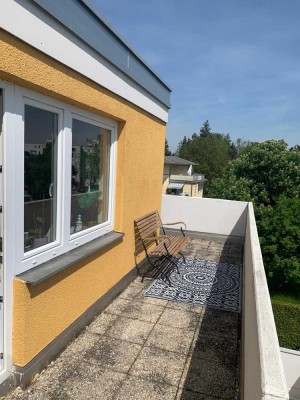 Herrliche 2,5-Zimmer-Eigentumswohnung mit großem Balkon in Karlsfeld zu verkaufen!