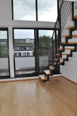 Moderne 3-Zimmer Loft-Wohnung mit zwei Dachterrassen in Langenfeld (Rheinland)