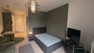 Schicke, helle, möblierte 1-Zimmer Wohnung mit Balkon in München-Schwabing