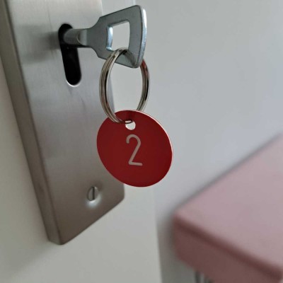 Möbliertes Einzelzimmer in 3er-WG  -  " Grüner Hof "  App. 2            Erstbezug nach Kernsanierung