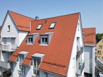 Sofort bezugsfreie Maisonette-Wohnung mit Studio im Dachgeschoss auf der Insel Lindau