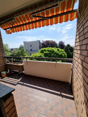 DU-Meiderich Mitte 2,5 Zimmer Whg nähe BHF EBK Balkon Aufzug WBS