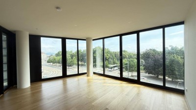 UNBEFRISTETE 4-Zimmer im Neubau mit Freifläche